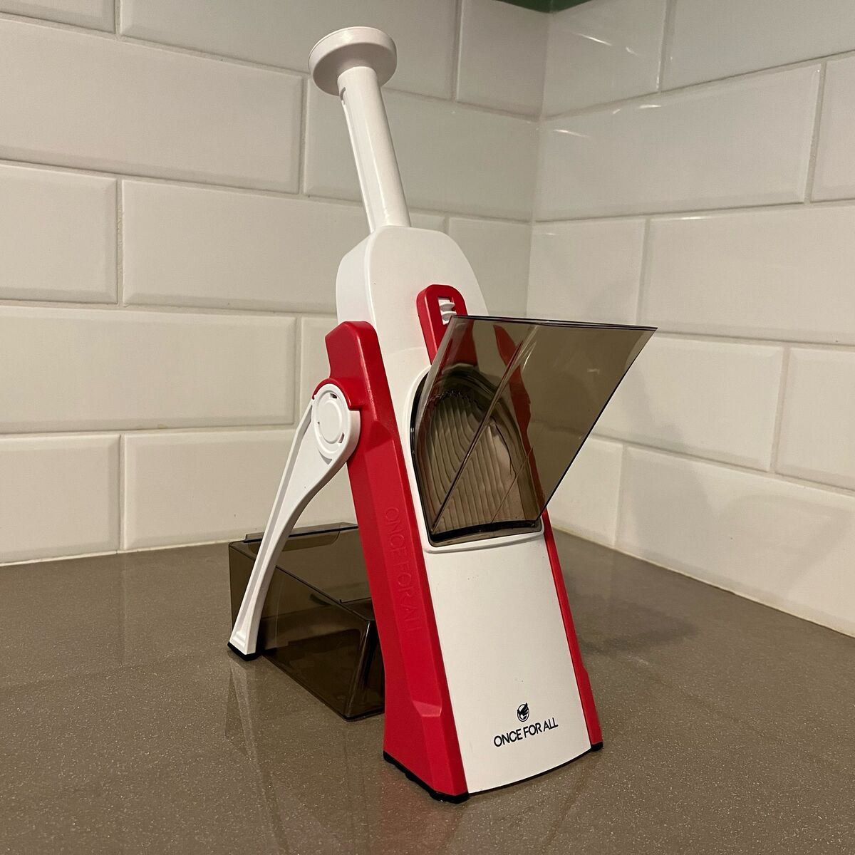 https://familyfoodhacks.com/wp-content/uploads/2023/02/mandoline-slicer-kitchen-bench-top.jpg